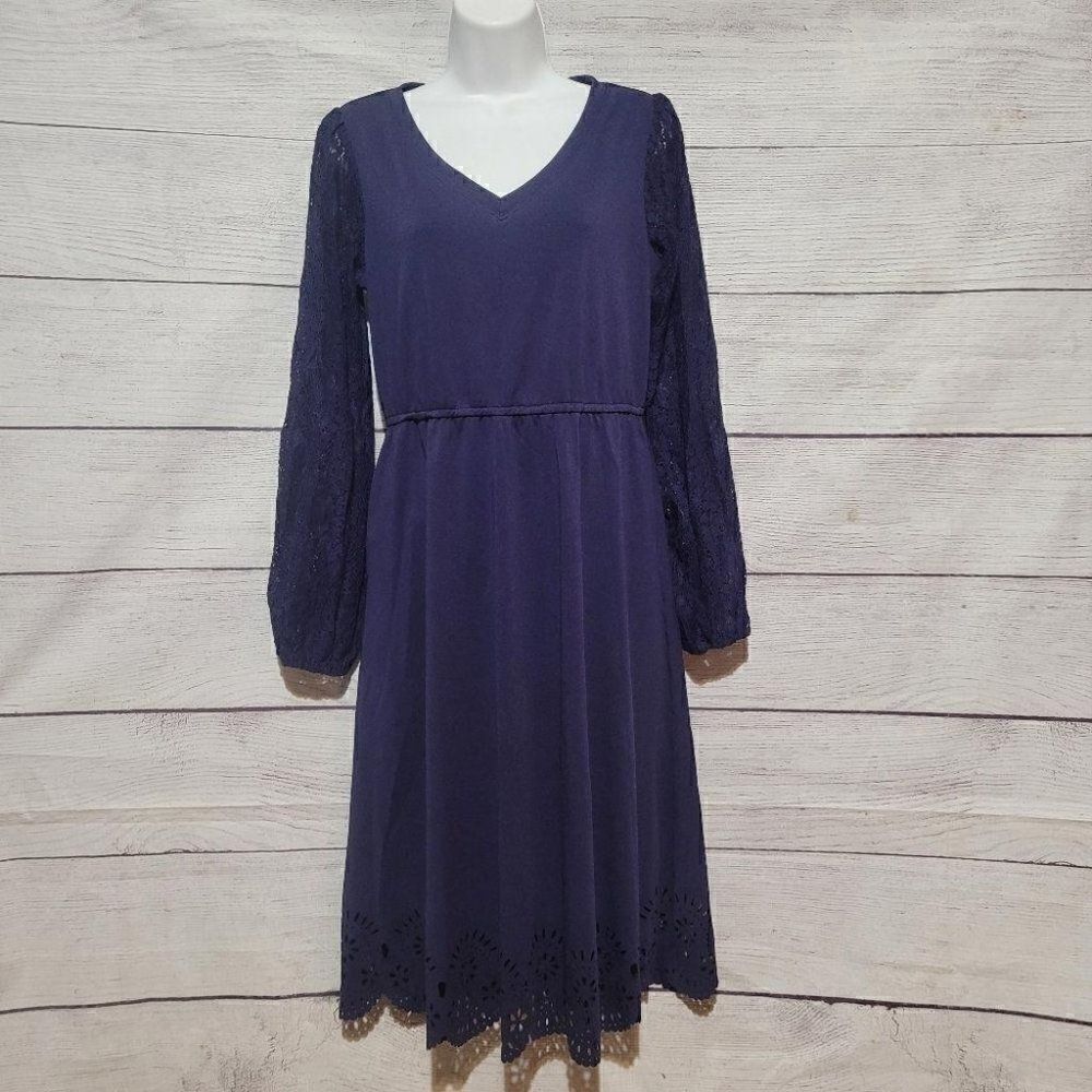 Women's Lace Long Sleeve Skater Dress Small